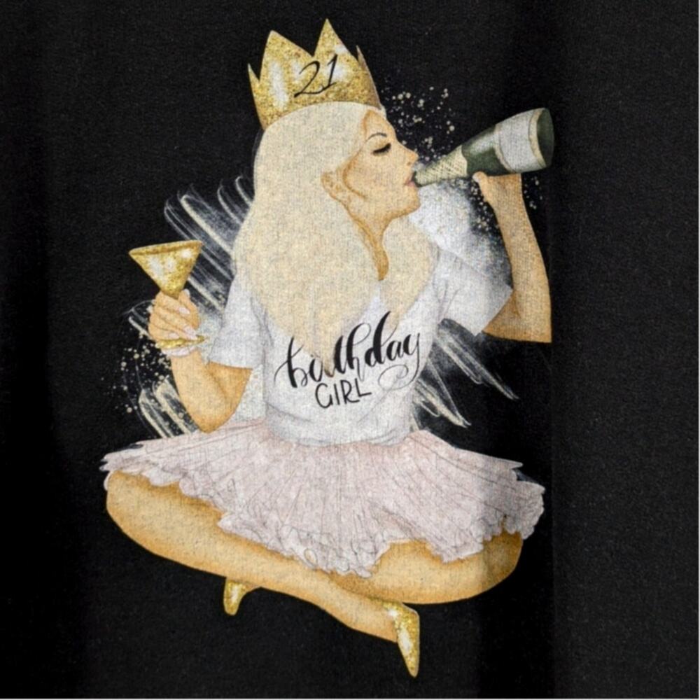 21st Birthday Queen Sweatshirt M Graphic Glitter Style Black Personalized POV